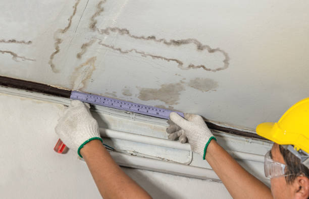 Reliable Burst Pipe Cleanup contractor in East Troy, WI by Water Damage Irwin